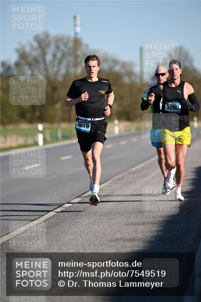 06.04.2025 - 44. Internationalen Wilhelmsburger Insellauf Dr. Thomas Lammeyer http://msf.ph/oto/7549519 06.04.2025 09:17:22 Laufen 4619, 3260 meine-sportfotos.de