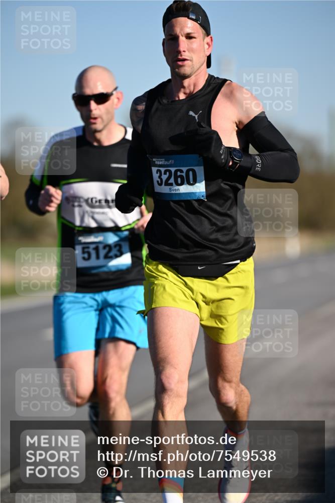 06.04.2025 - 44. Internationalen Wilhelmsburger Insellauf Dr. Thomas Lammeyer http://msf.ph/oto/7549538 06.04.2025 09:17:25 Laufen 3260, 5123 meine-sportfotos.de