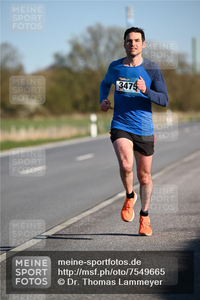 06.04.2025 - 44. Internationalen Wilhelmsburger Insellauf Dr. Thomas Lammeyer http://msf.ph/oto/7549665 06.04.2025 09:18:41 Laufen 3475 meine-sportfotos.de