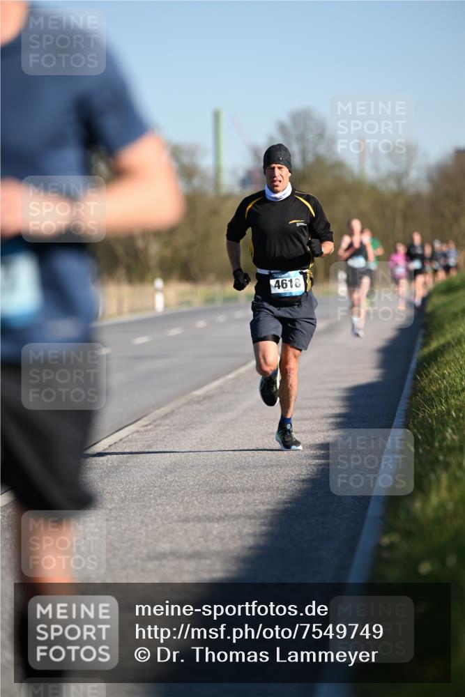 06.04.2025 - 44. Internationalen Wilhelmsburger Insellauf Dr. Thomas Lammeyer http://msf.ph/oto/7549749 06.04.2025 09:19:09 Laufen 4618 meine-sportfotos.de