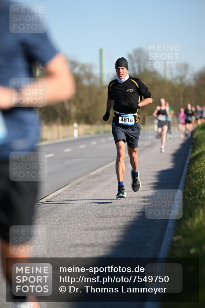 06.04.2025 - 44. Internationalen Wilhelmsburger Insellauf Dr. Thomas Lammeyer http://msf.ph/oto/7549750 06.04.2025 09:19:10 Laufen 4618 meine-sportfotos.de