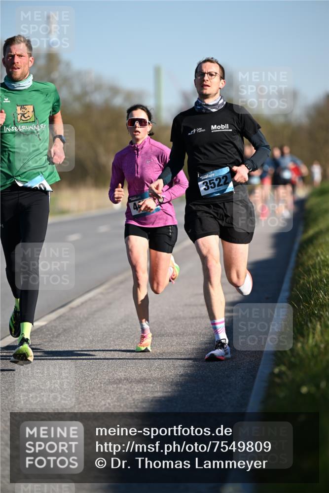 06.04.2025 - 44. Internationalen Wilhelmsburger Insellauf Dr. Thomas Lammeyer http://msf.ph/oto/7549809 06.04.2025 09:19:28 Laufen 3522 meine-sportfotos.de