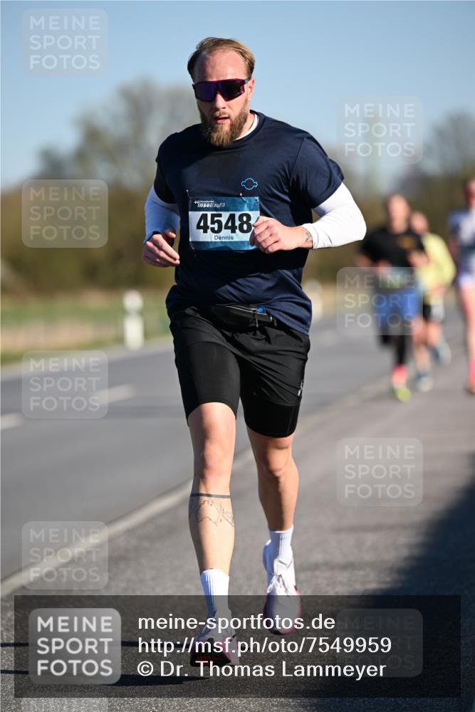 06.04.2025 - 44. Internationalen Wilhelmsburger Insellauf Dr. Thomas Lammeyer http://msf.ph/oto/7549959 06.04.2025 09:20:15 Laufen 4548 meine-sportfotos.de
