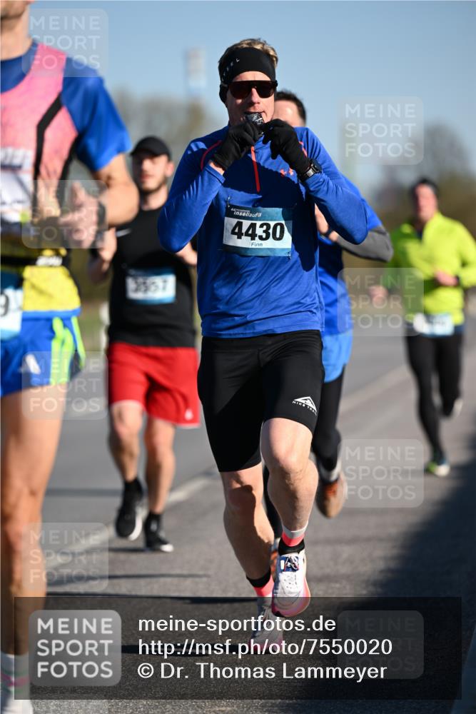 06.04.2025 - 44. Internationalen Wilhelmsburger Insellauf Dr. Thomas Lammeyer http://msf.ph/oto/7550020 06.04.2025 09:20:28 Laufen 3567, 4430 meine-sportfotos.de