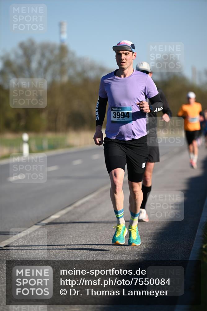 06.04.2025 - 44. Internationalen Wilhelmsburger Insellauf Dr. Thomas Lammeyer http://msf.ph/oto/7550084 06.04.2025 09:20:47 Laufen 3994 meine-sportfotos.de