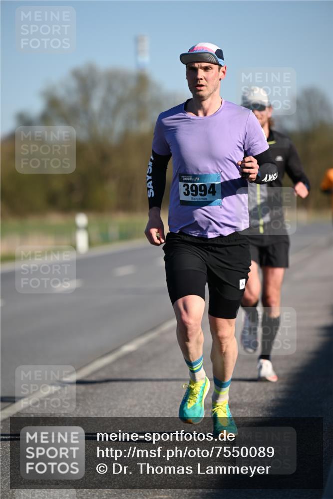06.04.2025 - 44. Internationalen Wilhelmsburger Insellauf Dr. Thomas Lammeyer http://msf.ph/oto/7550089 06.04.2025 09:20:47 Laufen 3994 meine-sportfotos.de