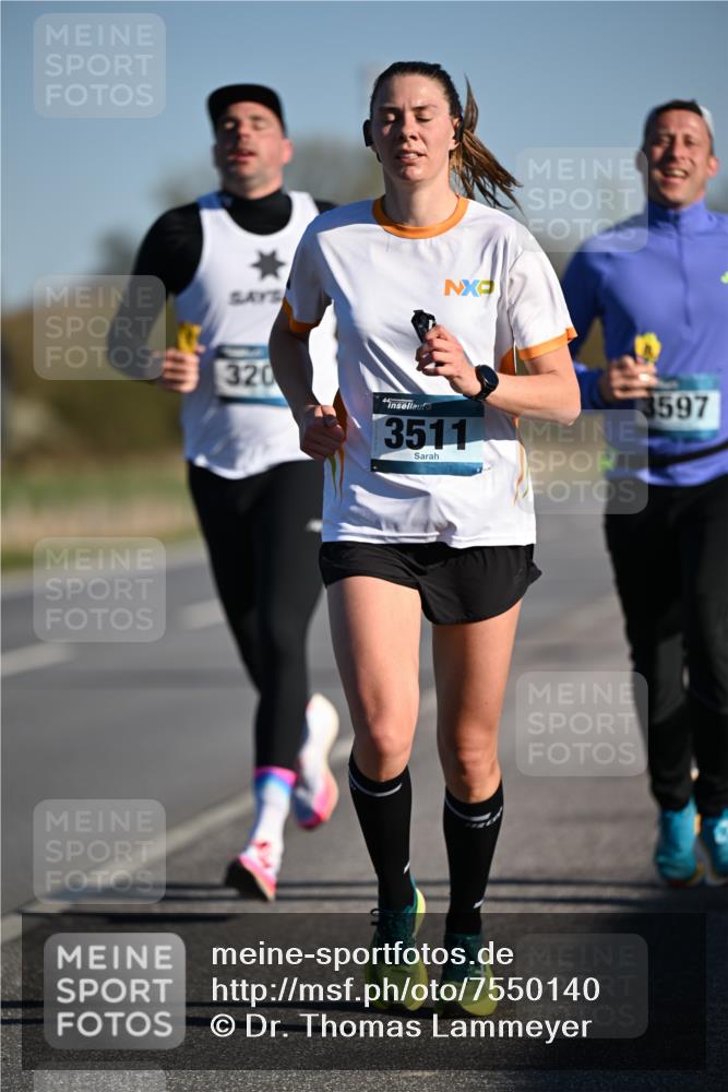 06.04.2025 - 44. Internationalen Wilhelmsburger Insellauf Dr. Thomas Lammeyer http://msf.ph/oto/7550140 06.04.2025 09:21:04 Laufen 320, 3511, 3597 meine-sportfotos.de