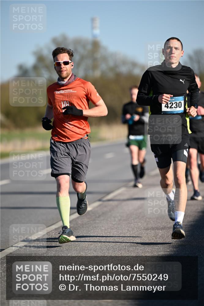 06.04.2025 - 44. Internationalen Wilhelmsburger Insellauf Dr. Thomas Lammeyer http://msf.ph/oto/7550249 06.04.2025 09:21:25 Laufen 4230 meine-sportfotos.de