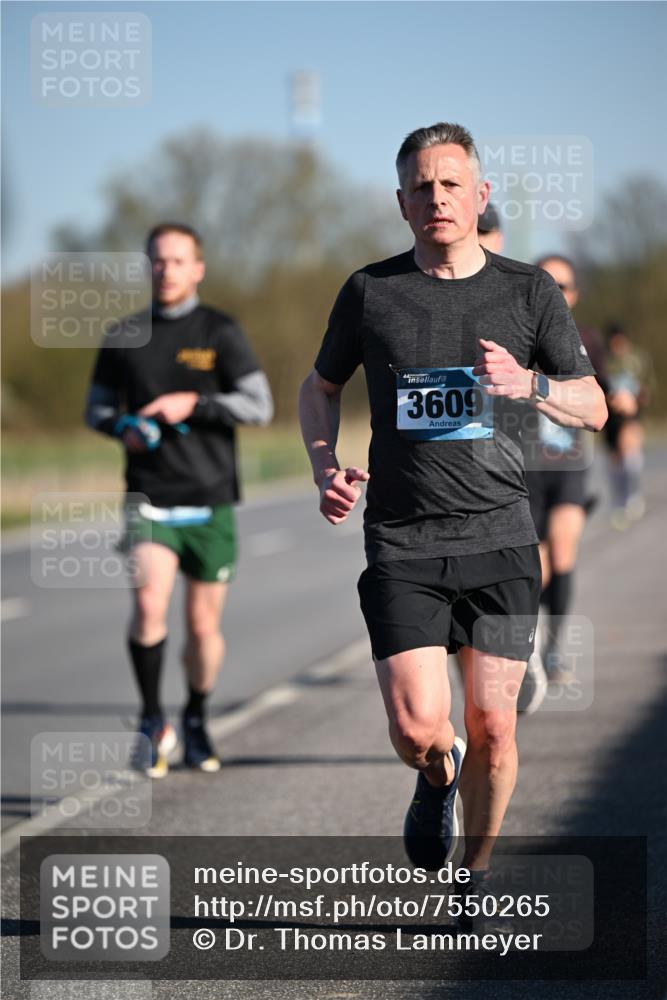 06.04.2025 - 44. Internationalen Wilhelmsburger Insellauf Dr. Thomas Lammeyer http://msf.ph/oto/7550265 06.04.2025 09:21:28 Laufen 3609 meine-sportfotos.de