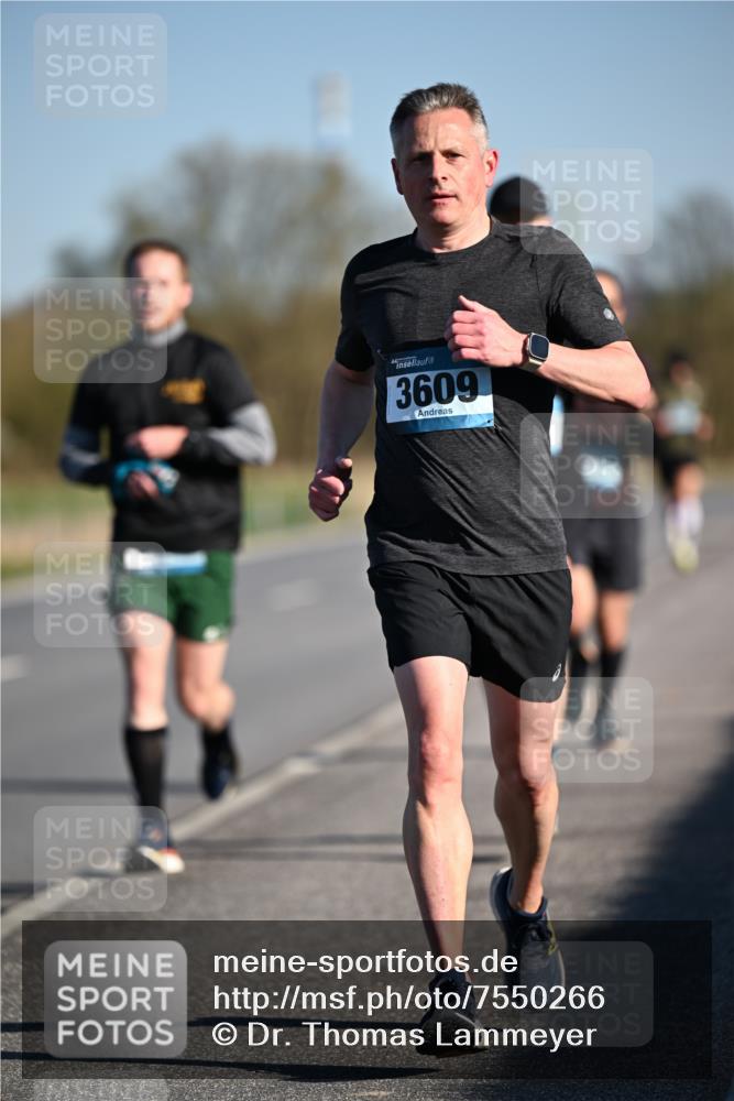 06.04.2025 - 44. Internationalen Wilhelmsburger Insellauf Dr. Thomas Lammeyer http://msf.ph/oto/7550266 06.04.2025 09:21:28 Laufen 3609 meine-sportfotos.de