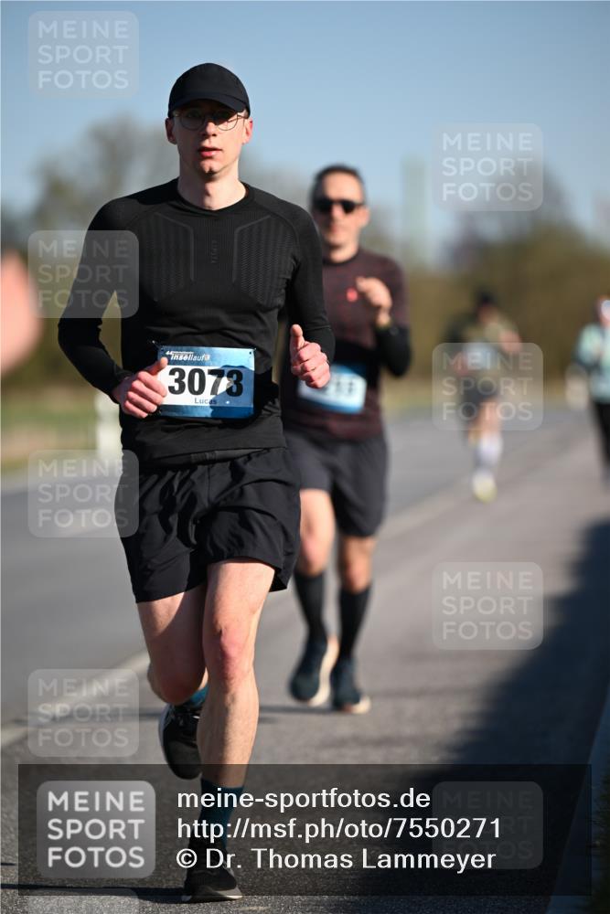 06.04.2025 - 44. Internationalen Wilhelmsburger Insellauf Dr. Thomas Lammeyer http://msf.ph/oto/7550271 06.04.2025 09:21:29 Laufen 3073 meine-sportfotos.de