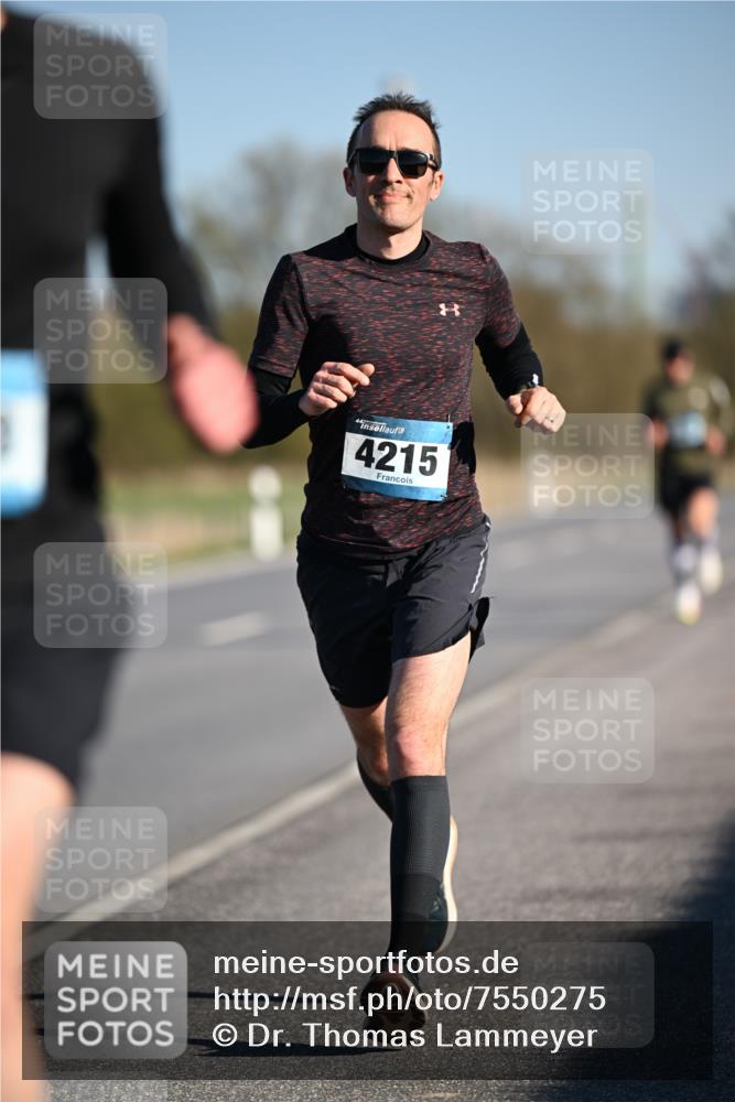 06.04.2025 - 44. Internationalen Wilhelmsburger Insellauf Dr. Thomas Lammeyer http://msf.ph/oto/7550275 06.04.2025 09:21:31 Laufen 4215 meine-sportfotos.de