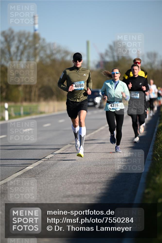 06.04.2025 - 44. Internationalen Wilhelmsburger Insellauf Dr. Thomas Lammeyer http://msf.ph/oto/7550284 06.04.2025 09:21:34 Laufen 4059, 4378 meine-sportfotos.de
