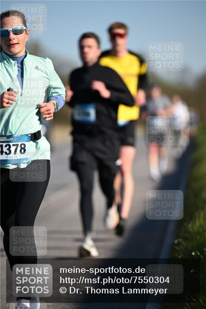 06.04.2025 - 44. Internationalen Wilhelmsburger Insellauf Dr. Thomas Lammeyer http://msf.ph/oto/7550304 06.04.2025 09:21:39 Laufen 4378 meine-sportfotos.de