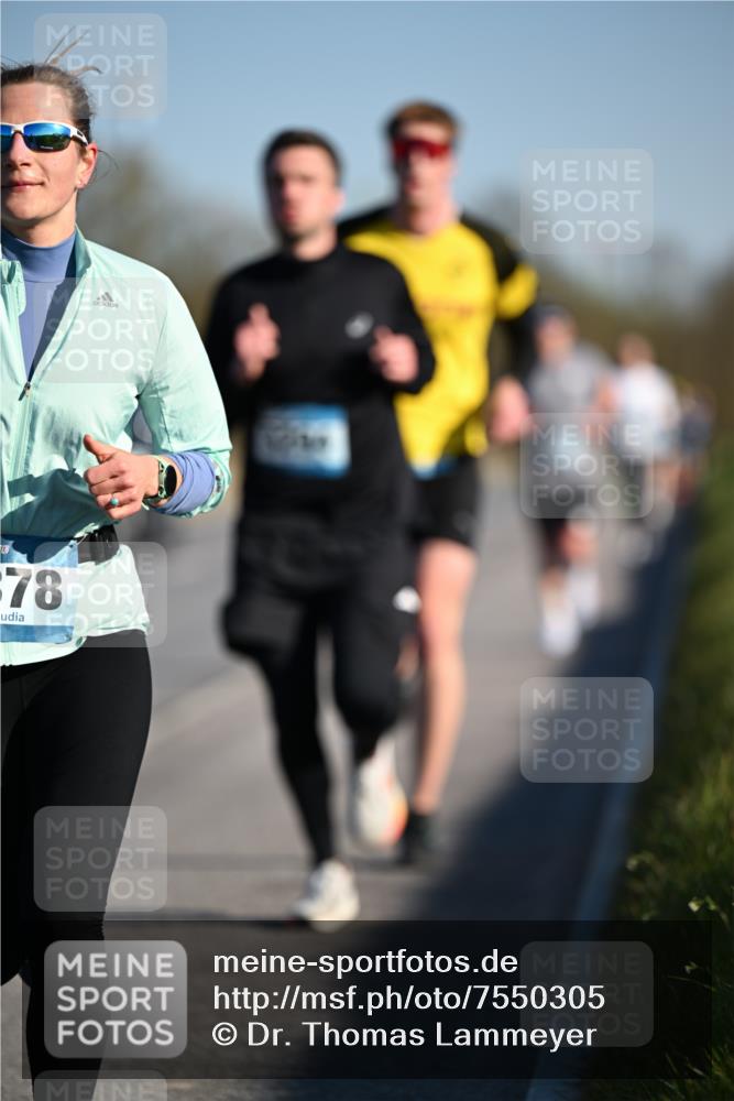 06.04.2025 - 44. Internationalen Wilhelmsburger Insellauf Dr. Thomas Lammeyer http://msf.ph/oto/7550305 06.04.2025 09:21:39 Laufen 78 meine-sportfotos.de