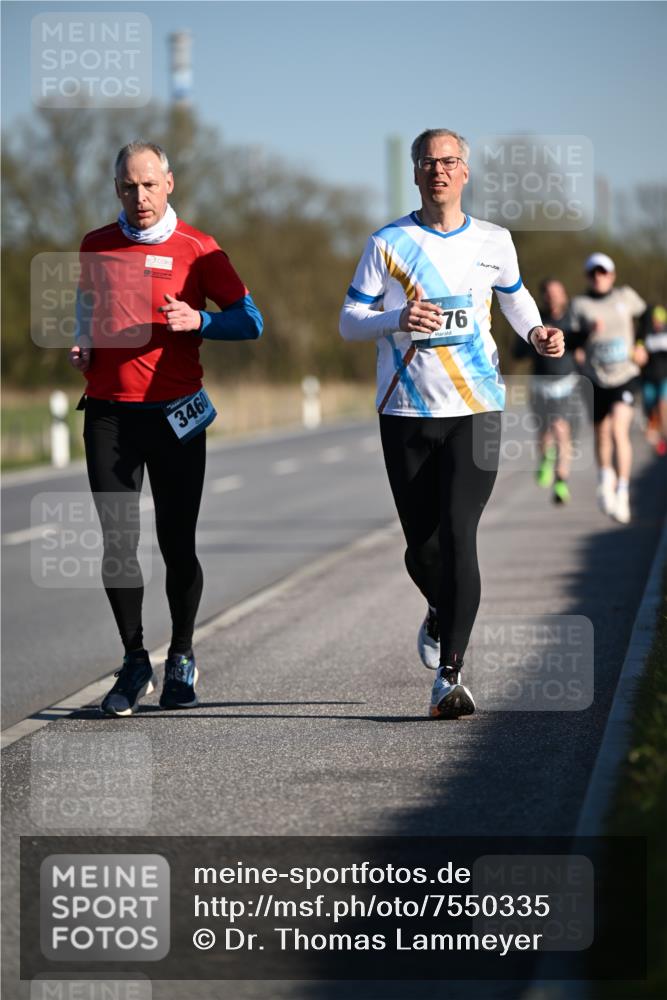 06.04.2025 - 44. Internationalen Wilhelmsburger Insellauf Dr. Thomas Lammeyer http://msf.ph/oto/7550335 06.04.2025 09:21:49 Laufen 3460, 76 meine-sportfotos.de