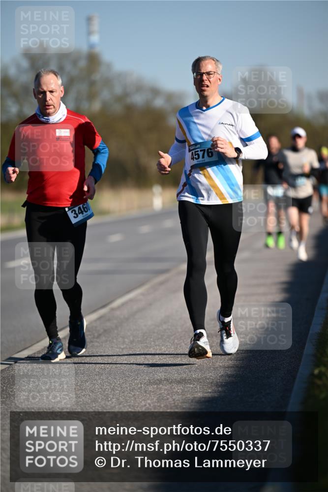 06.04.2025 - 44. Internationalen Wilhelmsburger Insellauf Dr. Thomas Lammeyer http://msf.ph/oto/7550337 06.04.2025 09:21:49 Laufen 3460, 4576 meine-sportfotos.de