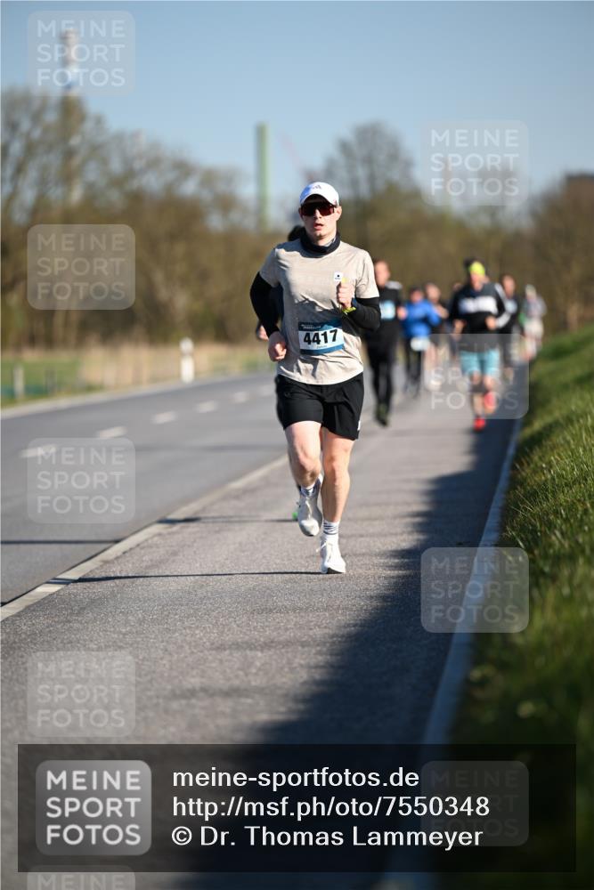 06.04.2025 - 44. Internationalen Wilhelmsburger Insellauf Dr. Thomas Lammeyer http://msf.ph/oto/7550348 06.04.2025 09:21:53 Laufen 4417 meine-sportfotos.de