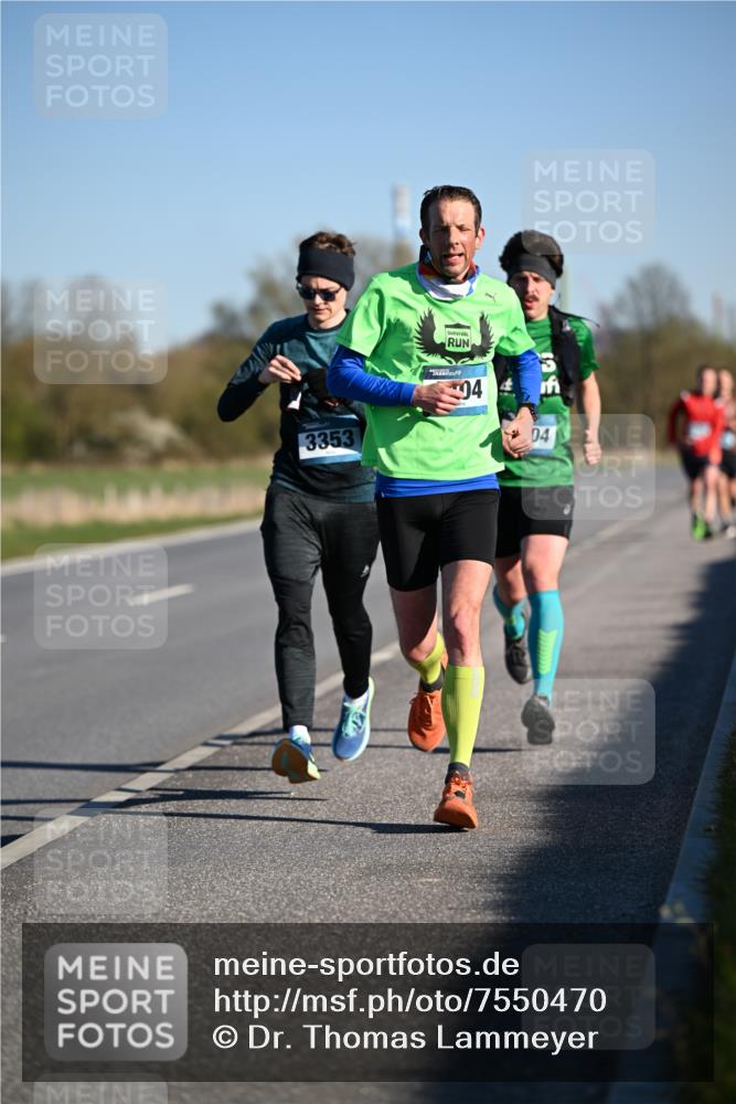 06.04.2025 - 44. Internationalen Wilhelmsburger Insellauf Dr. Thomas Lammeyer http://msf.ph/oto/7550470 06.04.2025 09:22:27 Laufen 3353, 04, 04 meine-sportfotos.de