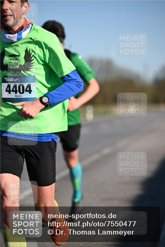 06.04.2025 - 44. Internationalen Wilhelmsburger Insellauf Dr. Thomas Lammeyer http://msf.ph/oto/7550477 06.04.2025 09:22:29 Laufen 44, 4404 meine-sportfotos.de