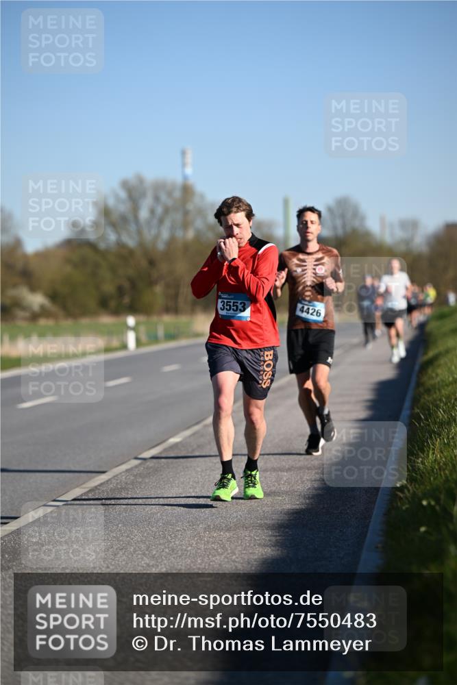 06.04.2025 - 44. Internationalen Wilhelmsburger Insellauf Dr. Thomas Lammeyer http://msf.ph/oto/7550483 06.04.2025 09:22:34 Laufen 3553, 4426 meine-sportfotos.de