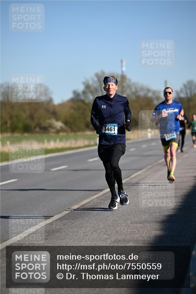 06.04.2025 - 44. Internationalen Wilhelmsburger Insellauf Dr. Thomas Lammeyer http://msf.ph/oto/7550559 06.04.2025 09:22:46 Laufen 3461, 3164 meine-sportfotos.de