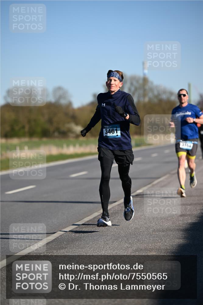 06.04.2025 - 44. Internationalen Wilhelmsburger Insellauf Dr. Thomas Lammeyer http://msf.ph/oto/7550565 06.04.2025 09:22:46 Laufen 1, 3461, 3164 meine-sportfotos.de