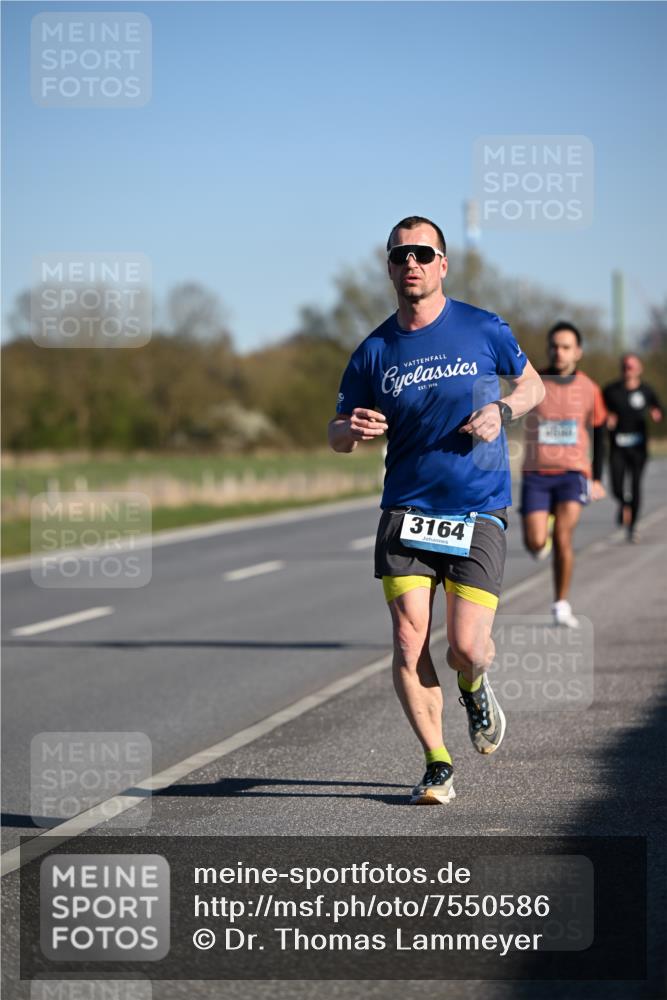06.04.2025 - 44. Internationalen Wilhelmsburger Insellauf Dr. Thomas Lammeyer http://msf.ph/oto/7550586 06.04.2025 09:22:48 Laufen 3164 meine-sportfotos.de