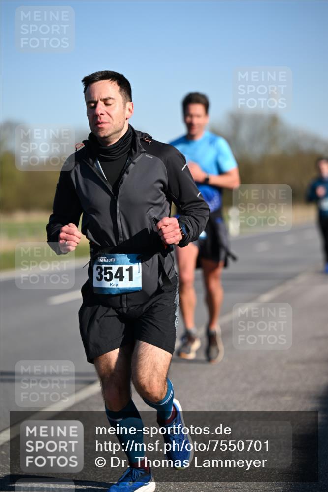 06.04.2025 - 44. Internationalen Wilhelmsburger Insellauf Dr. Thomas Lammeyer http://msf.ph/oto/7550701 06.04.2025 09:23:00 Laufen 3541 meine-sportfotos.de