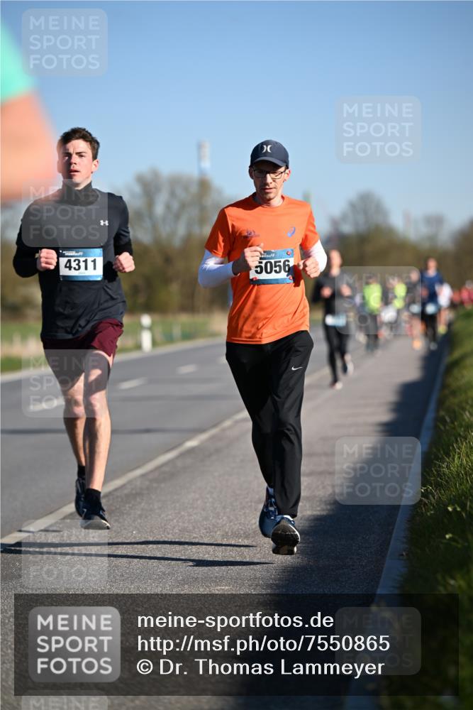 06.04.2025 - 44. Internationalen Wilhelmsburger Insellauf Dr. Thomas Lammeyer http://msf.ph/oto/7550865 06.04.2025 09:23:20 Laufen 4311, 5056 meine-sportfotos.de