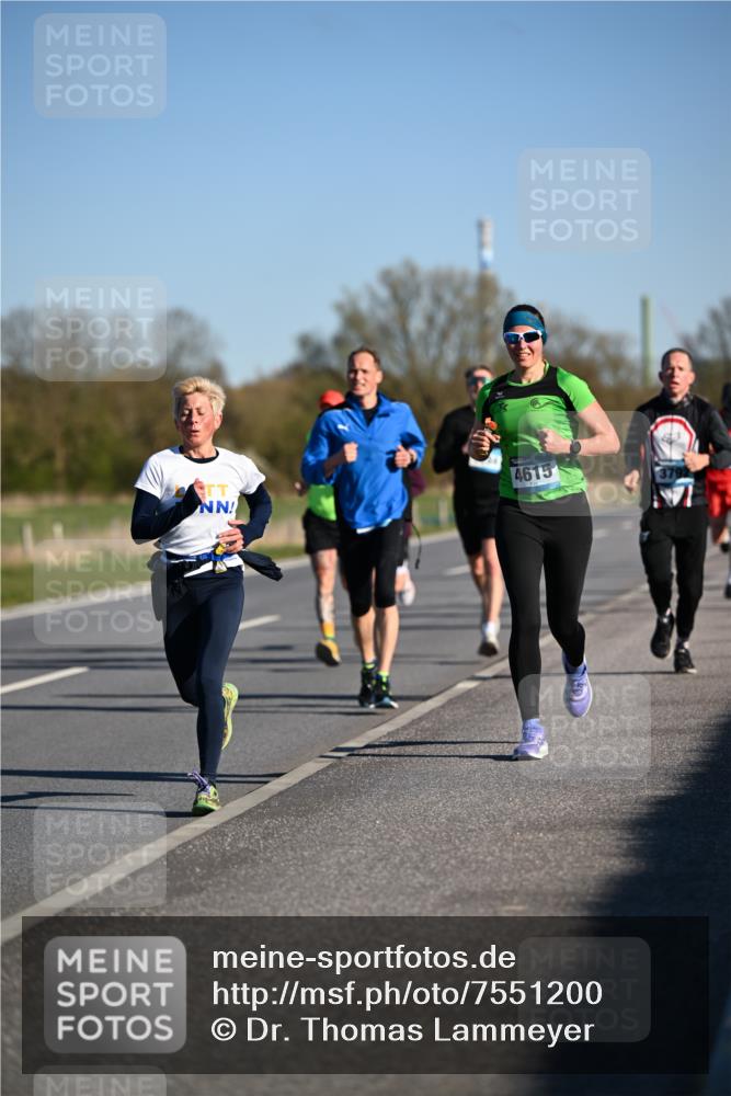 06.04.2025 - 44. Internationalen Wilhelmsburger Insellauf Dr. Thomas Lammeyer http://msf.ph/oto/7551200 06.04.2025 09:23:52 Laufen 4615 meine-sportfotos.de
