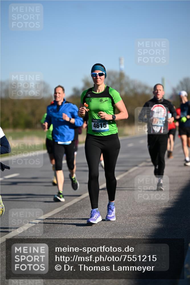 06.04.2025 - 44. Internationalen Wilhelmsburger Insellauf Dr. Thomas Lammeyer http://msf.ph/oto/7551215 06.04.2025 09:23:53 Laufen 4615 meine-sportfotos.de
