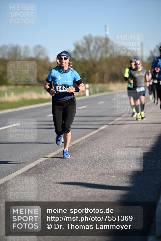 06.04.2025 - 44. Internationalen Wilhelmsburger Insellauf Dr. Thomas Lammeyer http://msf.ph/oto/7551369 06.04.2025 09:24:12 Laufen 5025 meine-sportfotos.de
