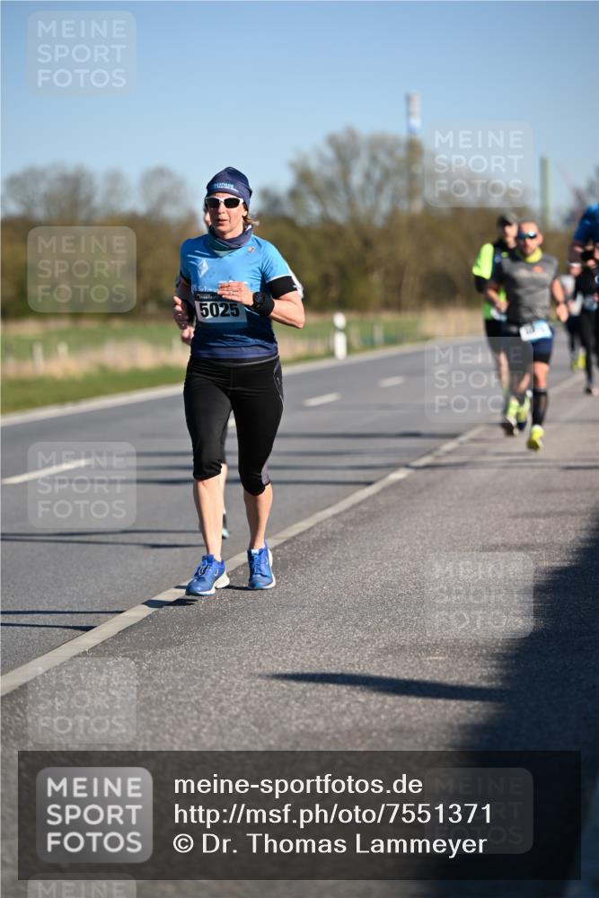 06.04.2025 - 44. Internationalen Wilhelmsburger Insellauf Dr. Thomas Lammeyer http://msf.ph/oto/7551371 06.04.2025 09:24:12 Laufen 5025 meine-sportfotos.de