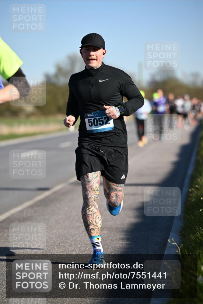 06.04.2025 - 44. Internationalen Wilhelmsburger Insellauf Dr. Thomas Lammeyer http://msf.ph/oto/7551441 06.04.2025 09:24:18 Laufen 5052 meine-sportfotos.de
