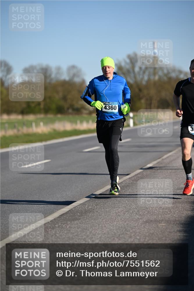 06.04.2025 - 44. Internationalen Wilhelmsburger Insellauf Dr. Thomas Lammeyer http://msf.ph/oto/7551562 06.04.2025 09:24:37 Laufen 4360 meine-sportfotos.de