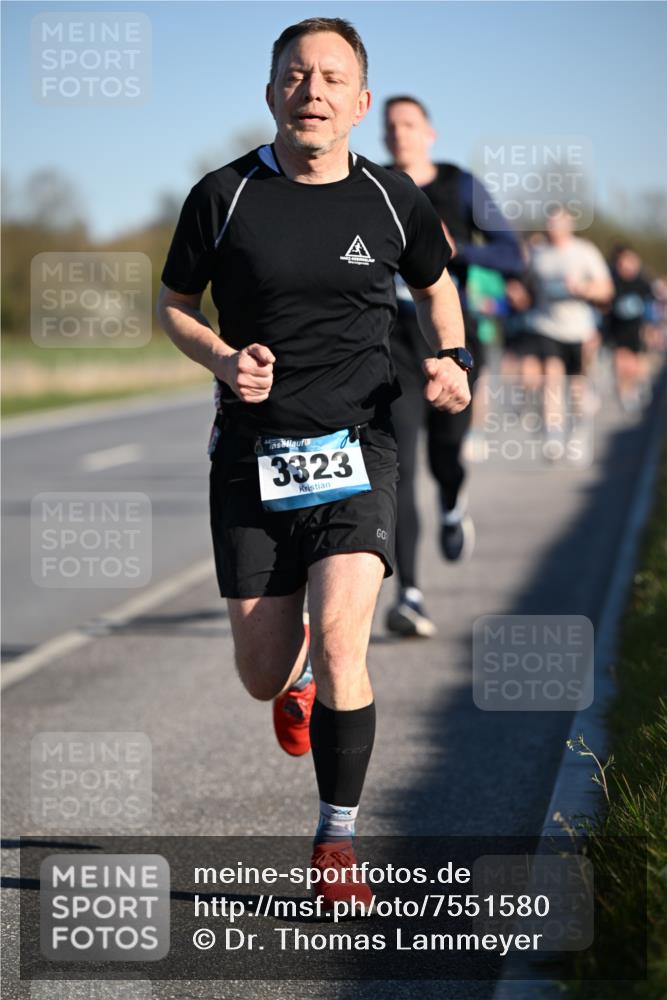 06.04.2025 - 44. Internationalen Wilhelmsburger Insellauf Dr. Thomas Lammeyer http://msf.ph/oto/7551580 06.04.2025 09:24:39 Laufen 3323 meine-sportfotos.de