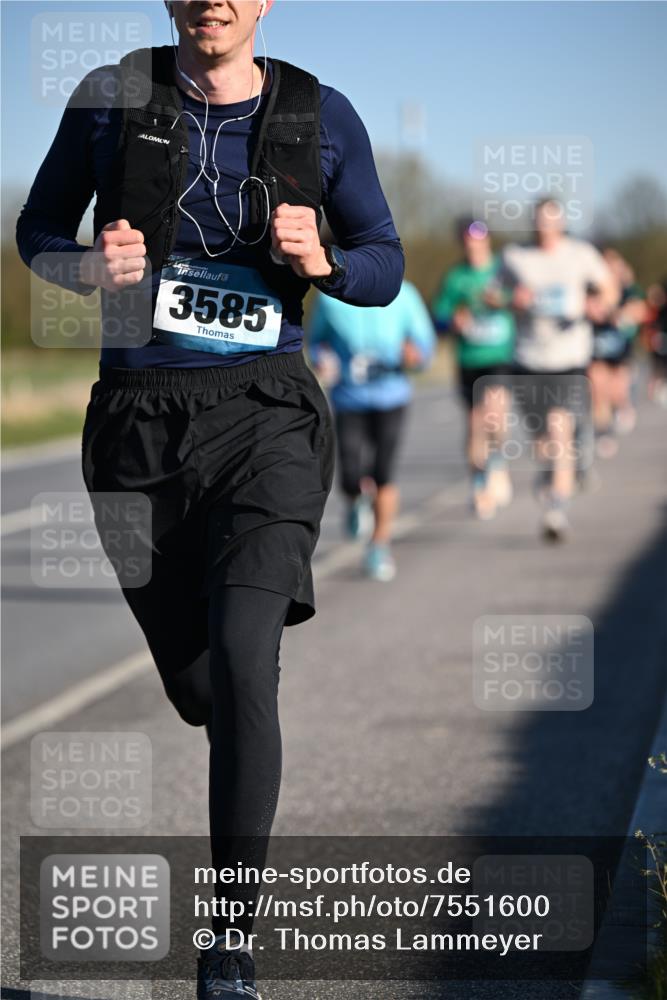 06.04.2025 - 44. Internationalen Wilhelmsburger Insellauf Dr. Thomas Lammeyer http://msf.ph/oto/7551600 06.04.2025 09:24:41 Laufen 3585 meine-sportfotos.de