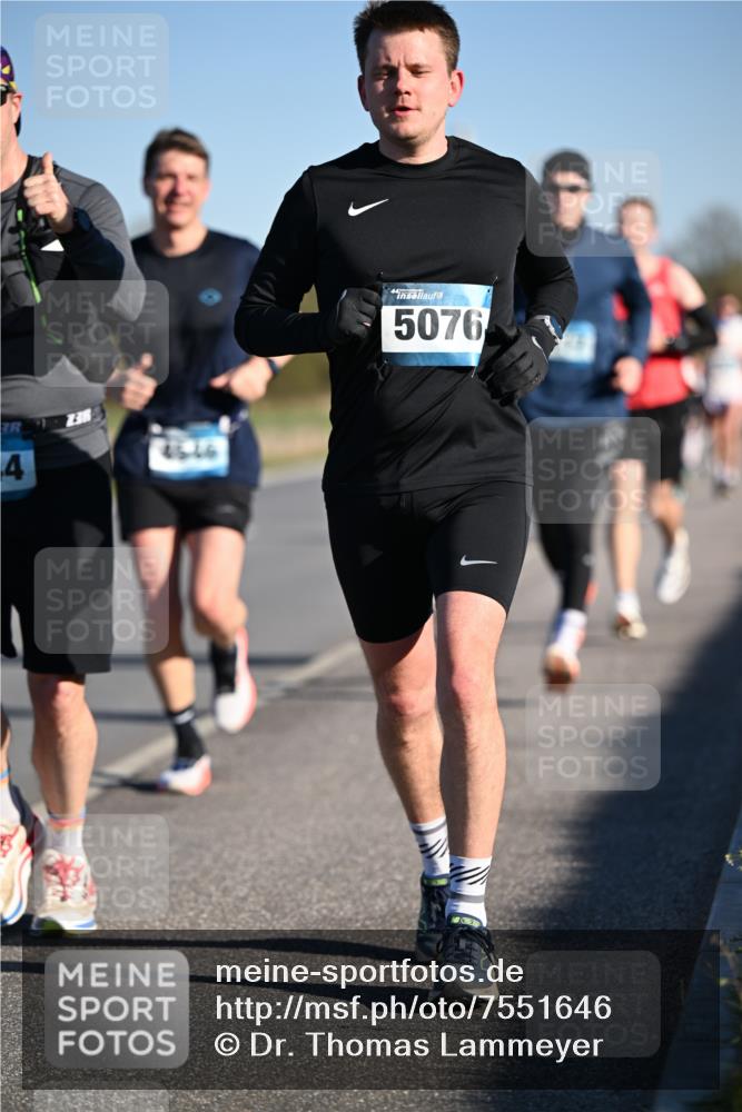 06.04.2025 - 44. Internationalen Wilhelmsburger Insellauf Dr. Thomas Lammeyer http://msf.ph/oto/7551646 06.04.2025 09:24:48 Laufen 4, 4546, 5076 meine-sportfotos.de