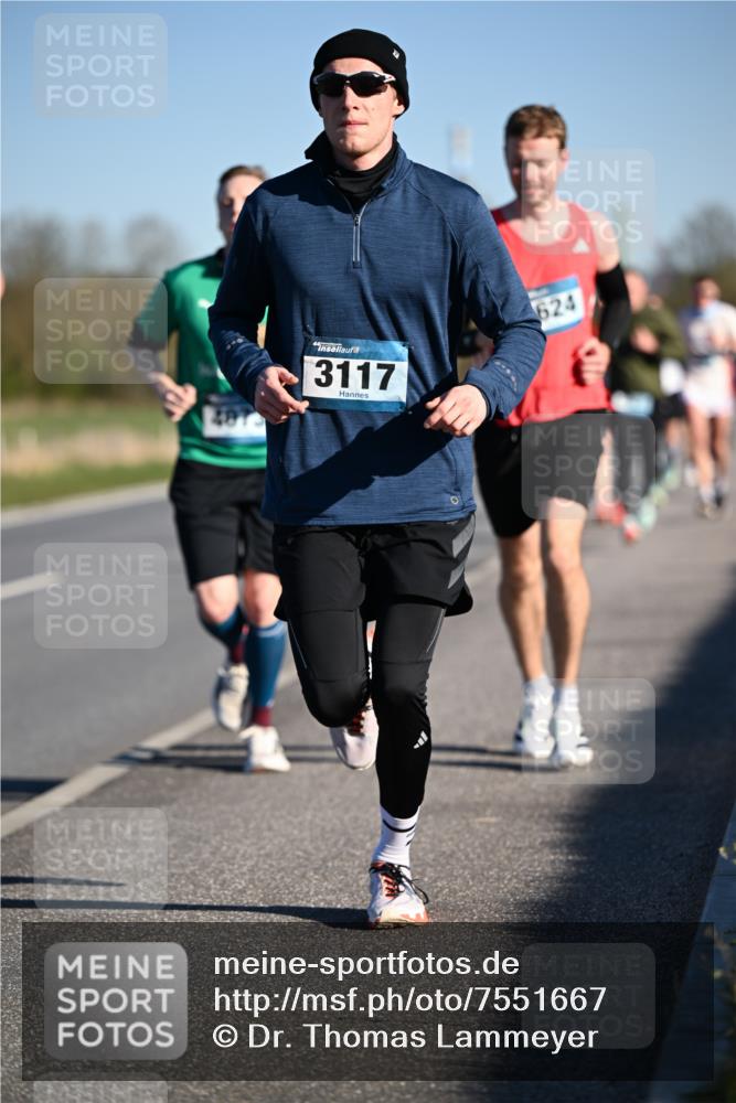 06.04.2025 - 44. Internationalen Wilhelmsburger Insellauf Dr. Thomas Lammeyer http://msf.ph/oto/7551667 06.04.2025 09:24:50 Laufen 3117, 624 meine-sportfotos.de