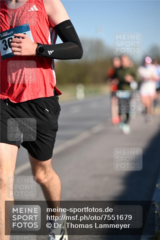 06.04.2025 - 44. Internationalen Wilhelmsburger Insellauf Dr. Thomas Lammeyer http://msf.ph/oto/7551679 06.04.2025 09:24:52 Laufen 36 meine-sportfotos.de
