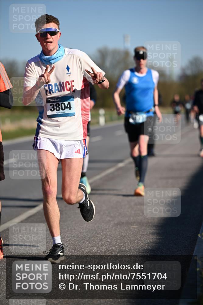 06.04.2025 - 44. Internationalen Wilhelmsburger Insellauf Dr. Thomas Lammeyer http://msf.ph/oto/7551704 06.04.2025 09:24:56 Laufen 3804 meine-sportfotos.de