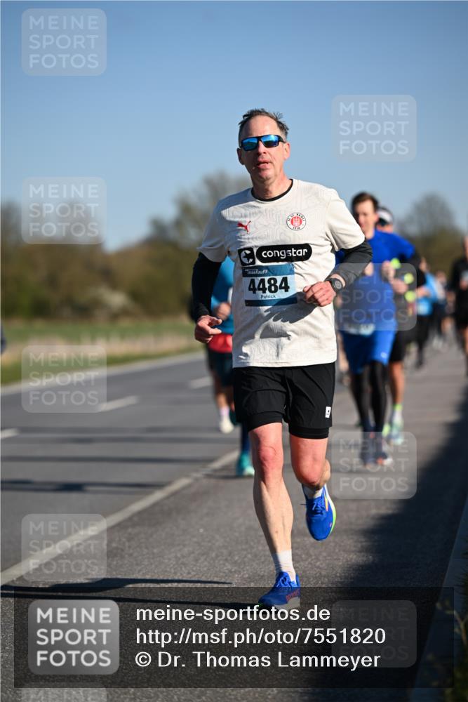 06.04.2025 - 44. Internationalen Wilhelmsburger Insellauf Dr. Thomas Lammeyer http://msf.ph/oto/7551820 06.04.2025 09:25:11 Laufen 1910, 4484 meine-sportfotos.de