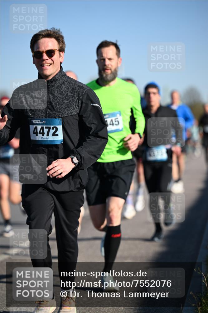 06.04.2025 - 44. Internationalen Wilhelmsburger Insellauf Dr. Thomas Lammeyer http://msf.ph/oto/7552076 06.04.2025 09:25:34 Laufen 4472, 145 meine-sportfotos.de