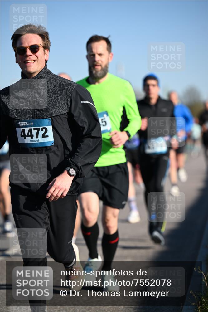 06.04.2025 - 44. Internationalen Wilhelmsburger Insellauf Dr. Thomas Lammeyer http://msf.ph/oto/7552078 06.04.2025 09:25:34 Laufen 4472, 5 meine-sportfotos.de
