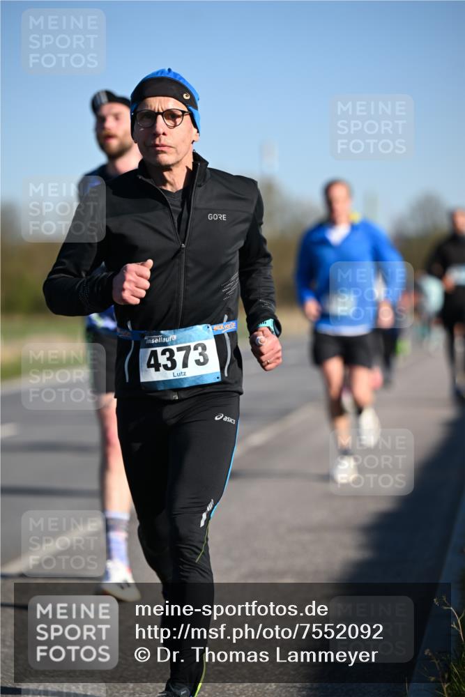 06.04.2025 - 44. Internationalen Wilhelmsburger Insellauf Dr. Thomas Lammeyer http://msf.ph/oto/7552092 06.04.2025 09:25:35 Laufen 4373 meine-sportfotos.de