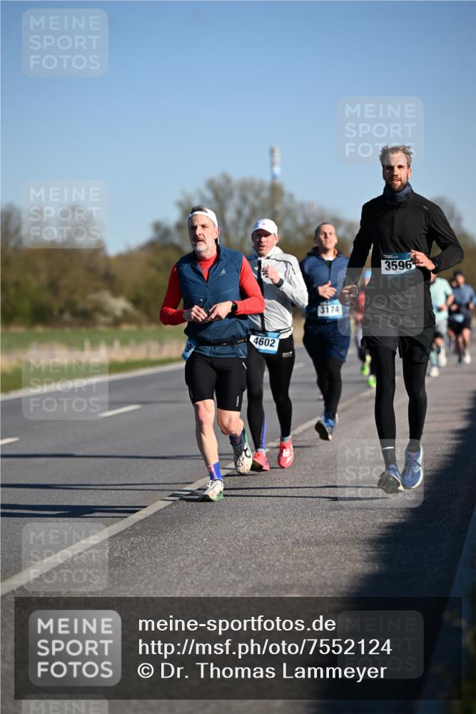 06.04.2025 - 44. Internationalen Wilhelmsburger Insellauf Dr. Thomas Lammeyer http://msf.ph/oto/7552124 06.04.2025 09:25:39 Laufen 4602, 3174, 3596 meine-sportfotos.de