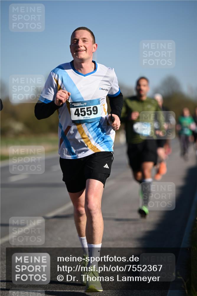 06.04.2025 - 44. Internationalen Wilhelmsburger Insellauf Dr. Thomas Lammeyer http://msf.ph/oto/7552367 06.04.2025 09:26:09 Laufen 4559 meine-sportfotos.de