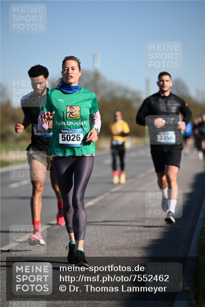 06.04.2025 - 44. Internationalen Wilhelmsburger Insellauf Dr. Thomas Lammeyer http://msf.ph/oto/7552462 06.04.2025 09:26:18 Laufen 5026, 3350 meine-sportfotos.de
