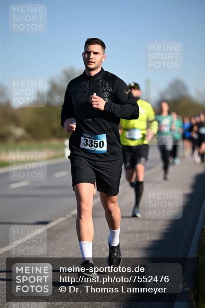 06.04.2025 - 44. Internationalen Wilhelmsburger Insellauf Dr. Thomas Lammeyer http://msf.ph/oto/7552476 06.04.2025 09:26:20 Laufen 3350 meine-sportfotos.de